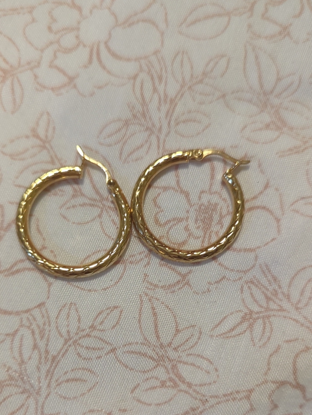 10kt Gold Braided Texture Gold Hoop Earrings for Women